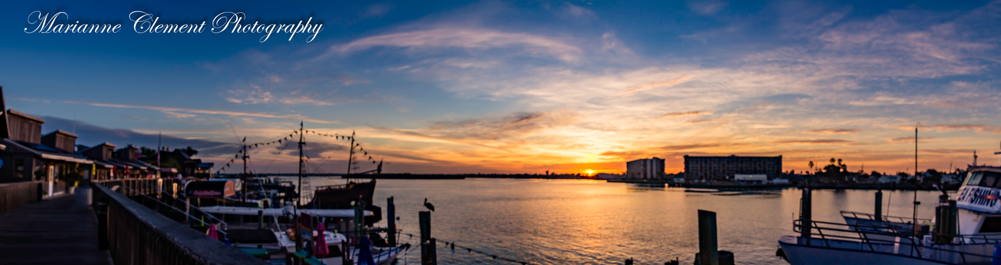Canon EOS 1200D (EOS Rebel T5 / EOS Kiss X70 / EOS Hi) sample photo. Johns pass sunrise pano photography