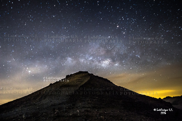 Canon EF-S 10-22mm F3.5-4.5 USM sample photo. En la orilla del cráter y  vista de la arista de humboldt de 4621 msnm - nevado de toluca y vía... photography