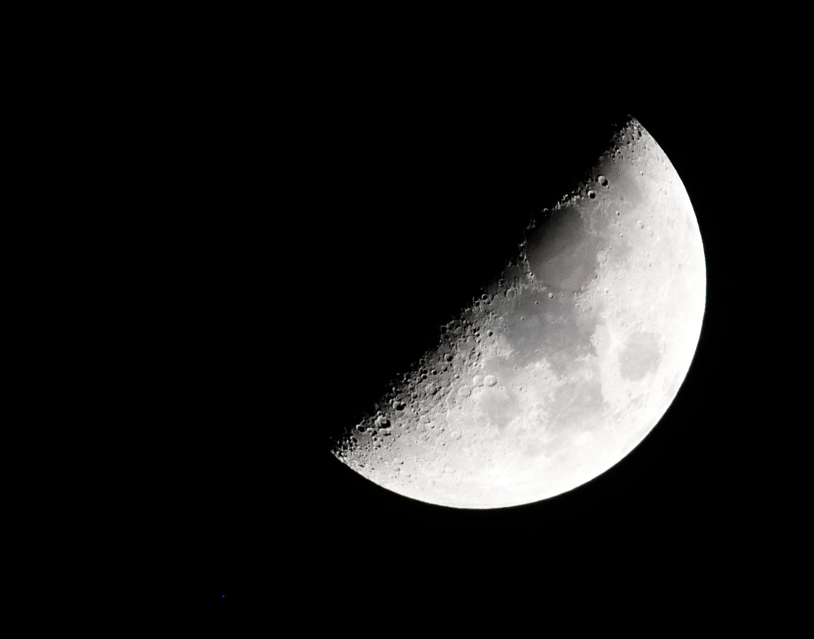 Nikon AF-S Nikkor 300mm F2.8G ED VR II sample photo. Moonshot photography