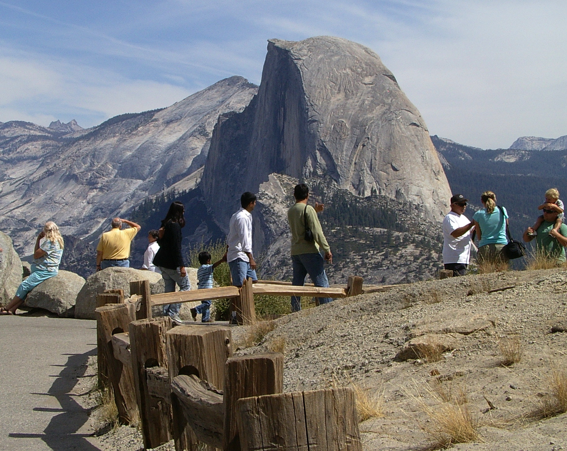 Pentax OPTIO MX sample photo. Half dome tourists photography