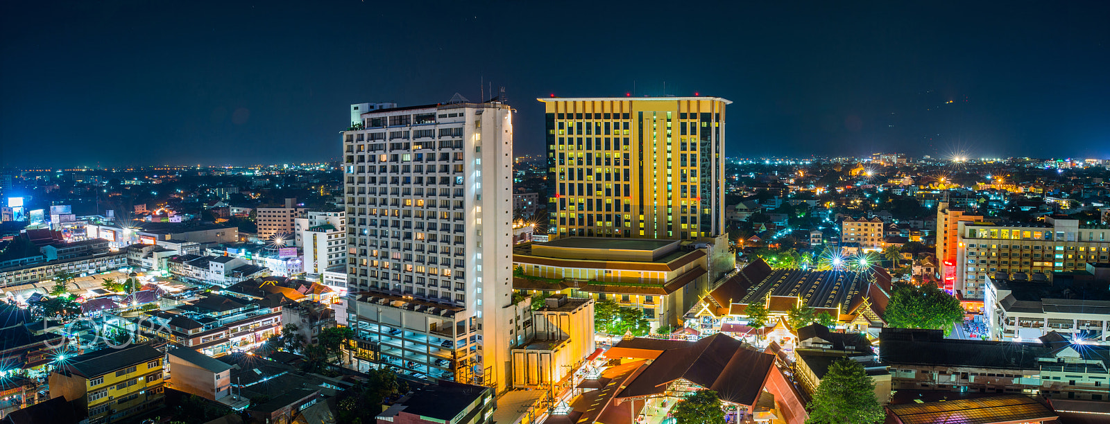 Nikon Df + Sigma 35mm F1.4 DG HSM Art sample photo. City night view,chiangmai,thailand. photography