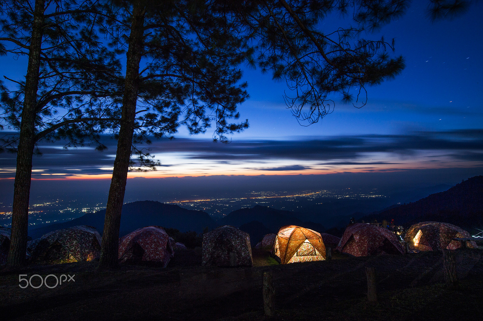 Nikon AF-S Nikkor 18-35mm F3.5-4.5G ED sample photo. Night view doi angkhang mountain, chiang mai. photography