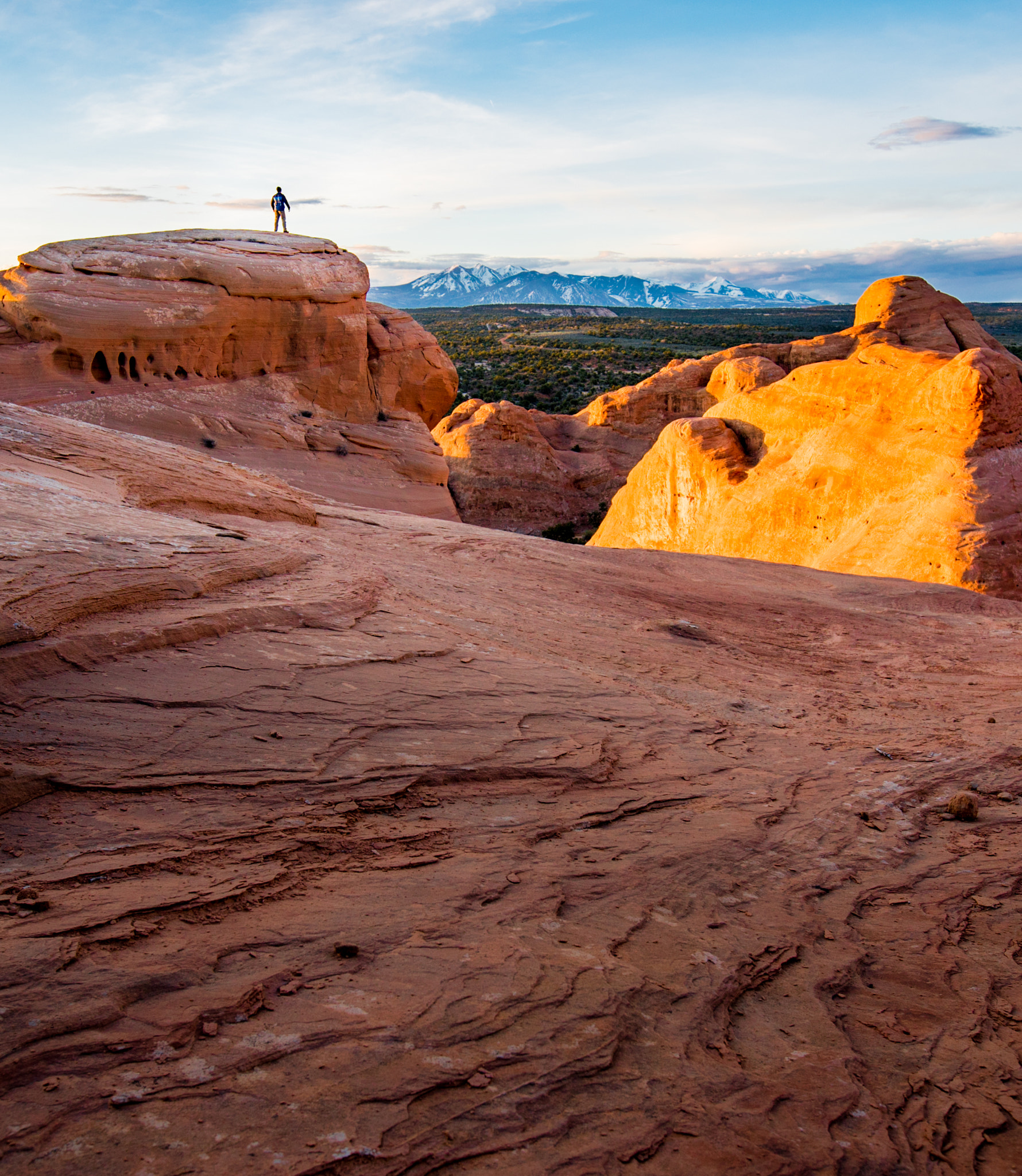 Sony a7S + 16-35mm F2.8 G SSM II sample photo. Desert sunrise 1 photography