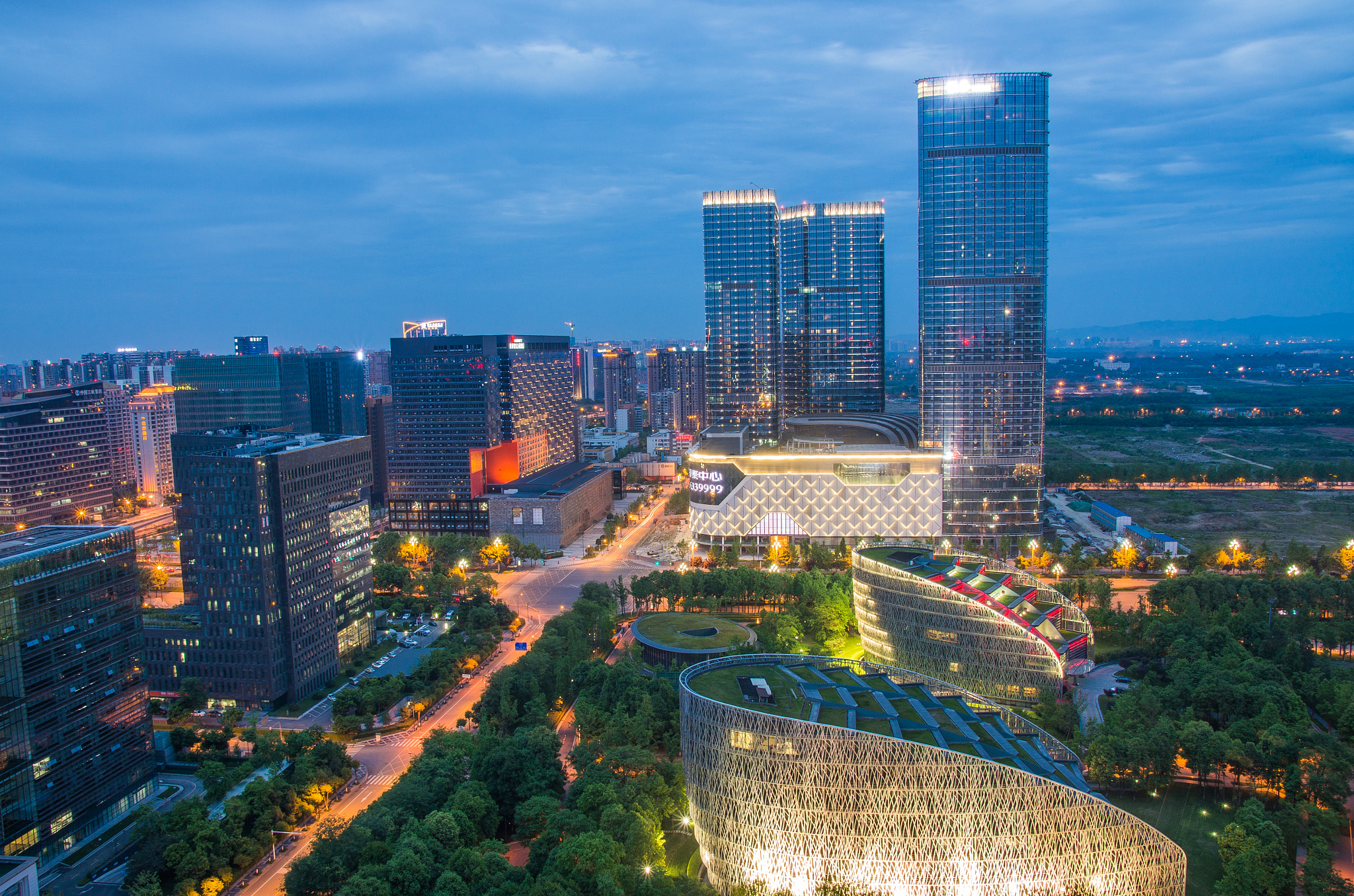 Sigma 17-50mm F2.8 EX DC HSM sample photo. Yintai photography