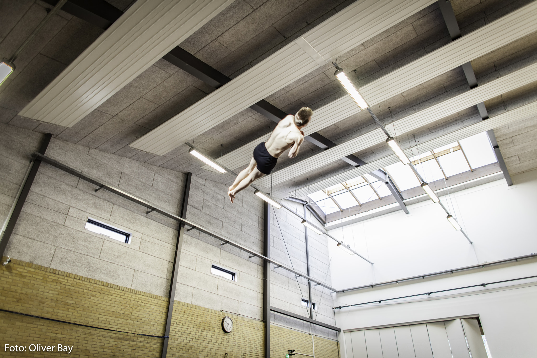 Canon EF 24mm f/1.4L sample photo. Fly high photography