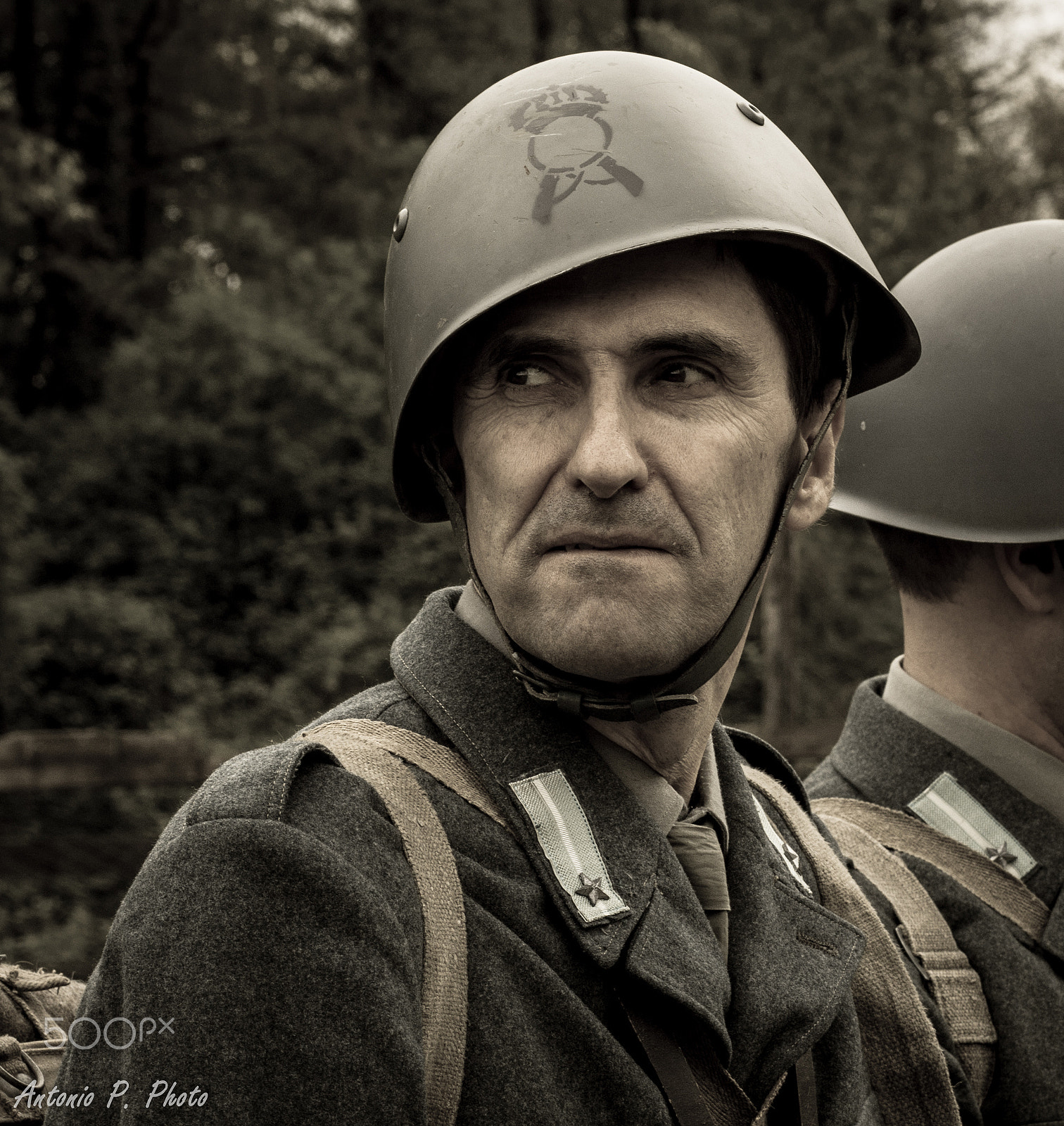 Canon EOS 70D + Canon EF 50mm f/1.8 sample photo. Italian soldier - reenacting ww ii photography