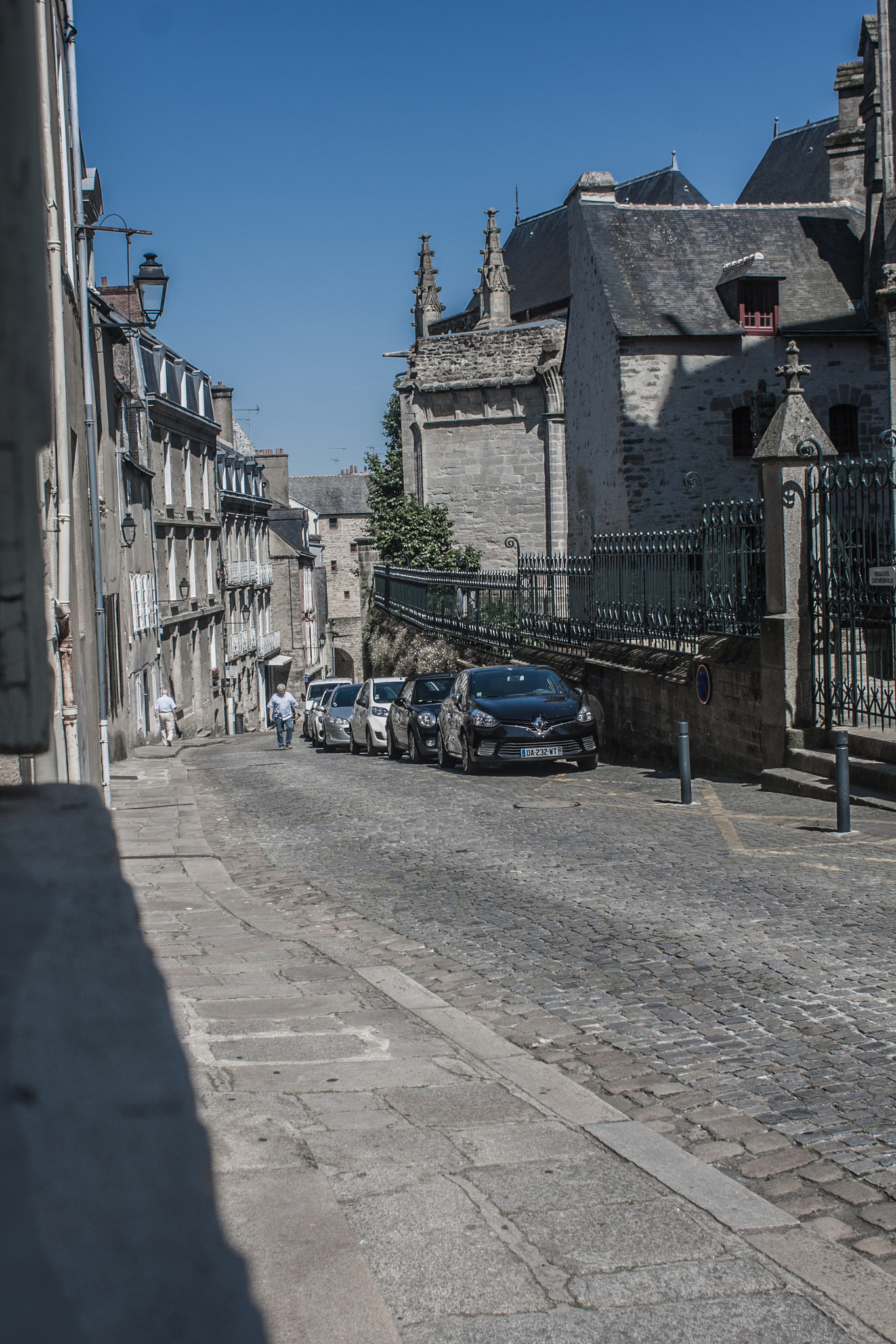 Canon EOS 40D + Canon EF 28mm F1.8 USM sample photo. Mark werkman - vannes photography