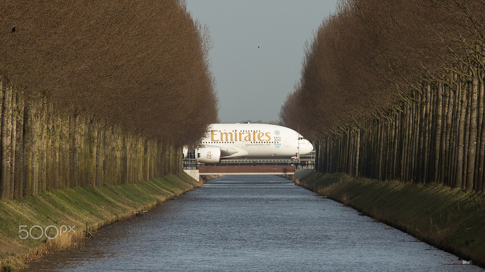 Canon EF 70-200mm F4L IS USM sample photo. Emirates a380 a6-eet photography