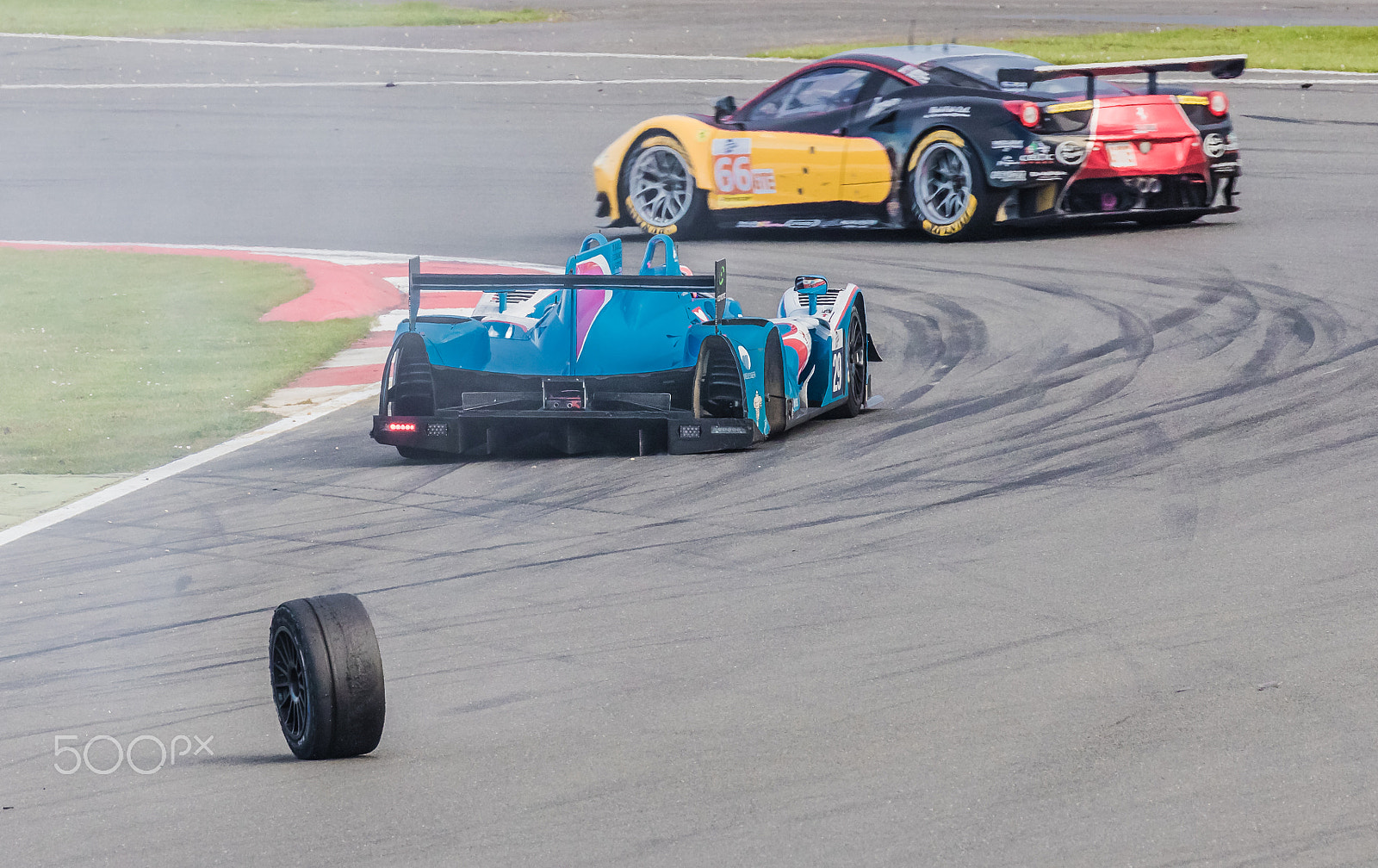 Canon EF 100-400mm F4.5-5.6L IS II USM sample photo. Léo roussel losing his right rear wheel 07 photography
