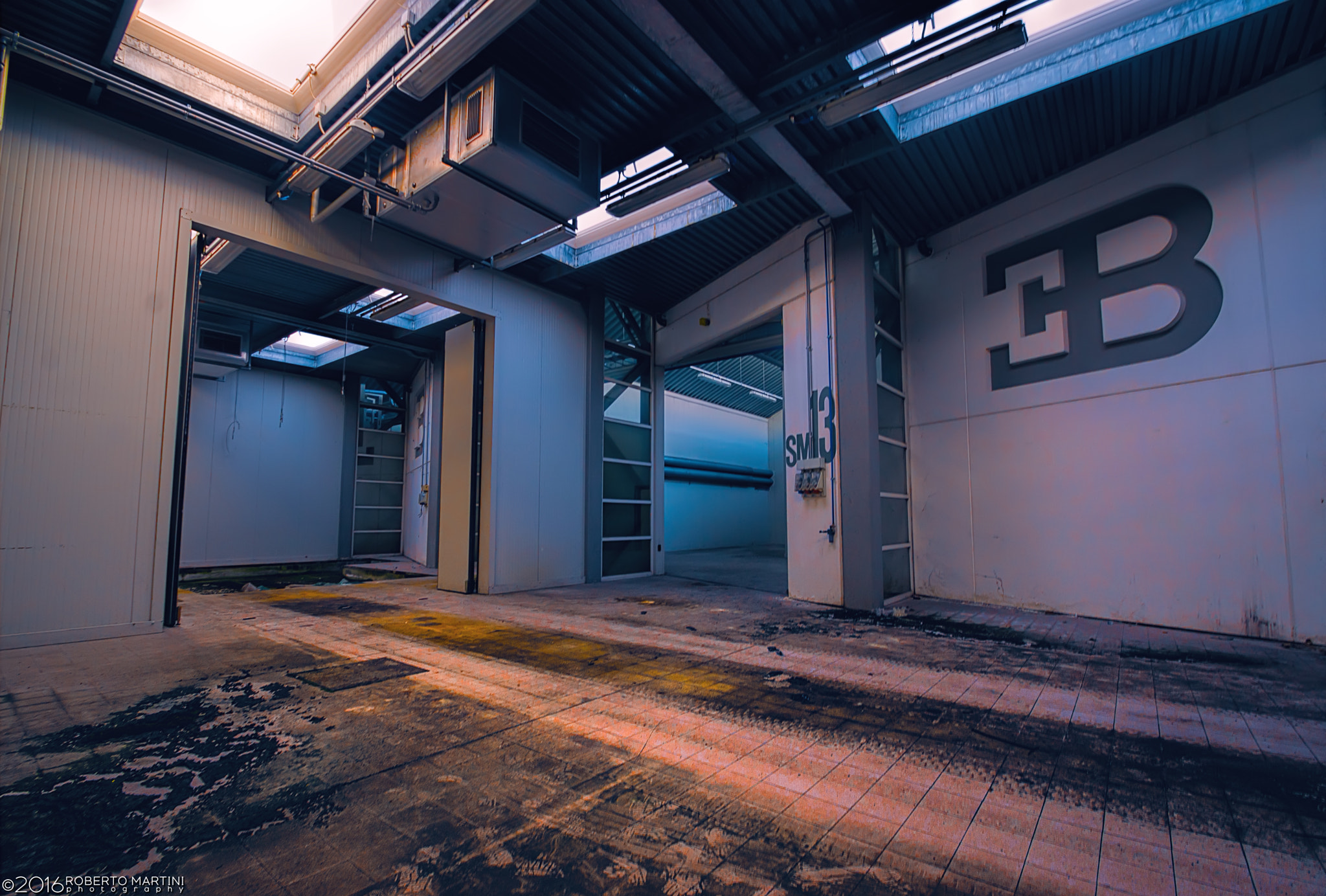 Sony ILCA-77M2 sample photo. Bugatti factory photography