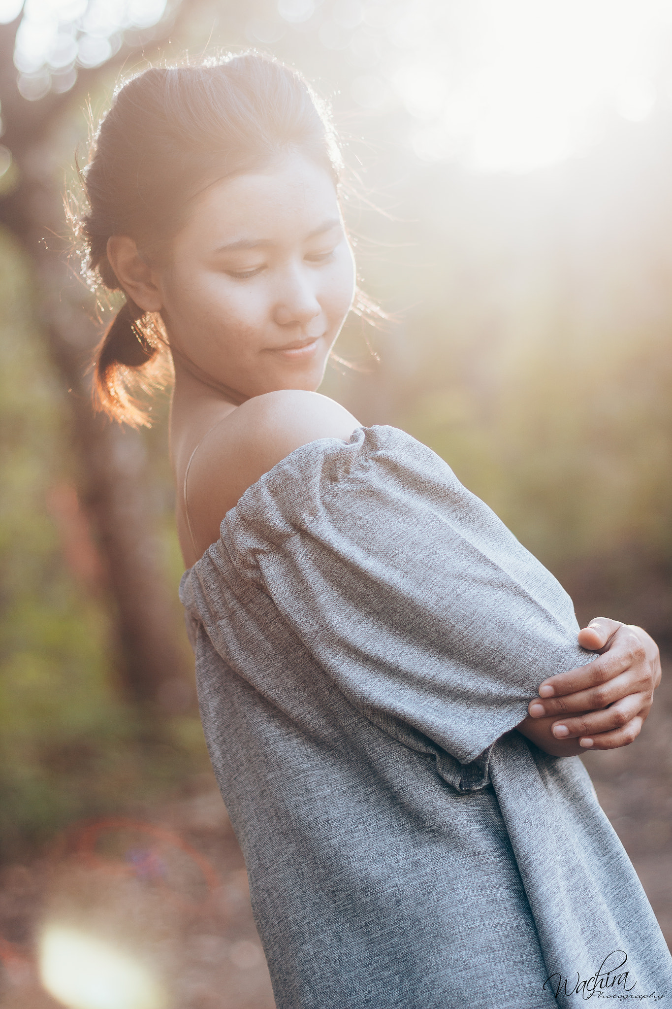 Canon EOS 550D (EOS Rebel T2i / EOS Kiss X4) + Canon EF 50mm F1.4 USM sample photo. Luckky photography