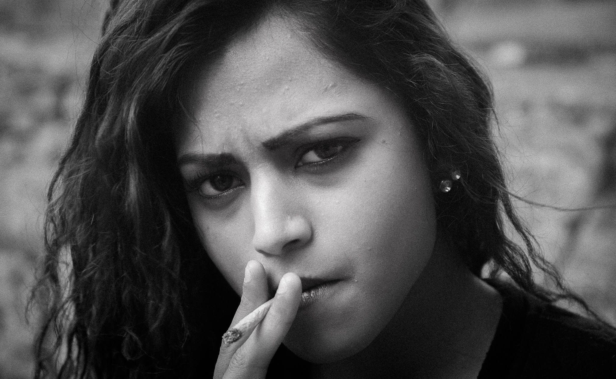 Canon EF 28-90mm f/4-5.6 sample photo. Cigarette. photography