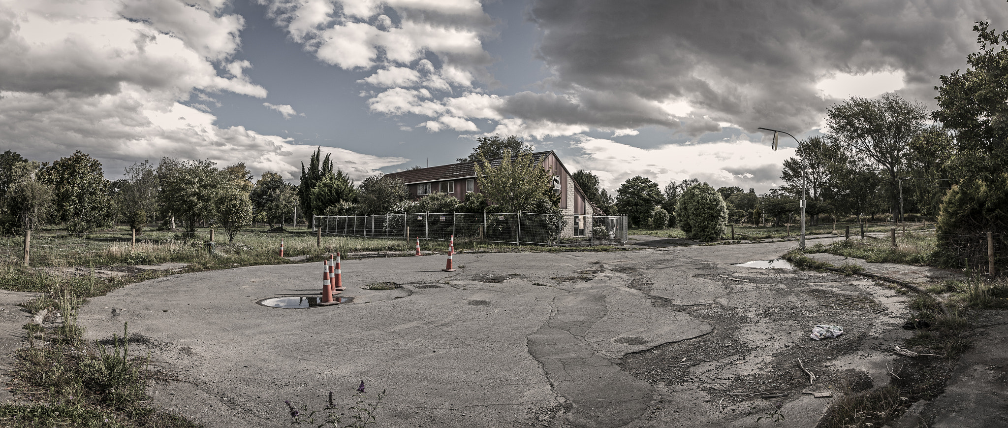 Canon EF 24-105mm F3.5-5.6 IS STM sample photo. Red zone photography
