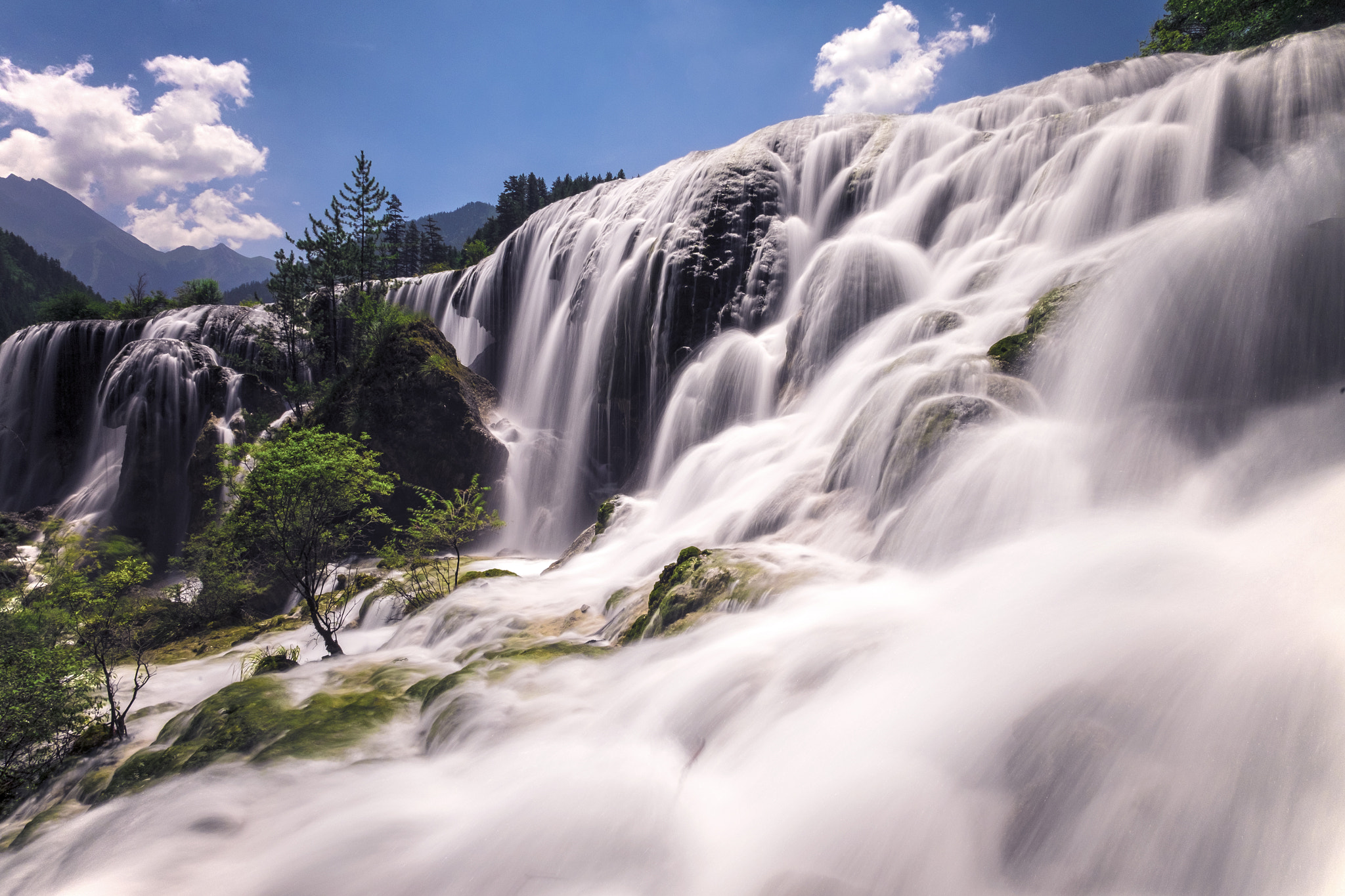 ZEISS Touit 12mm F2.8 sample photo. Pearl shoal waterfall photography