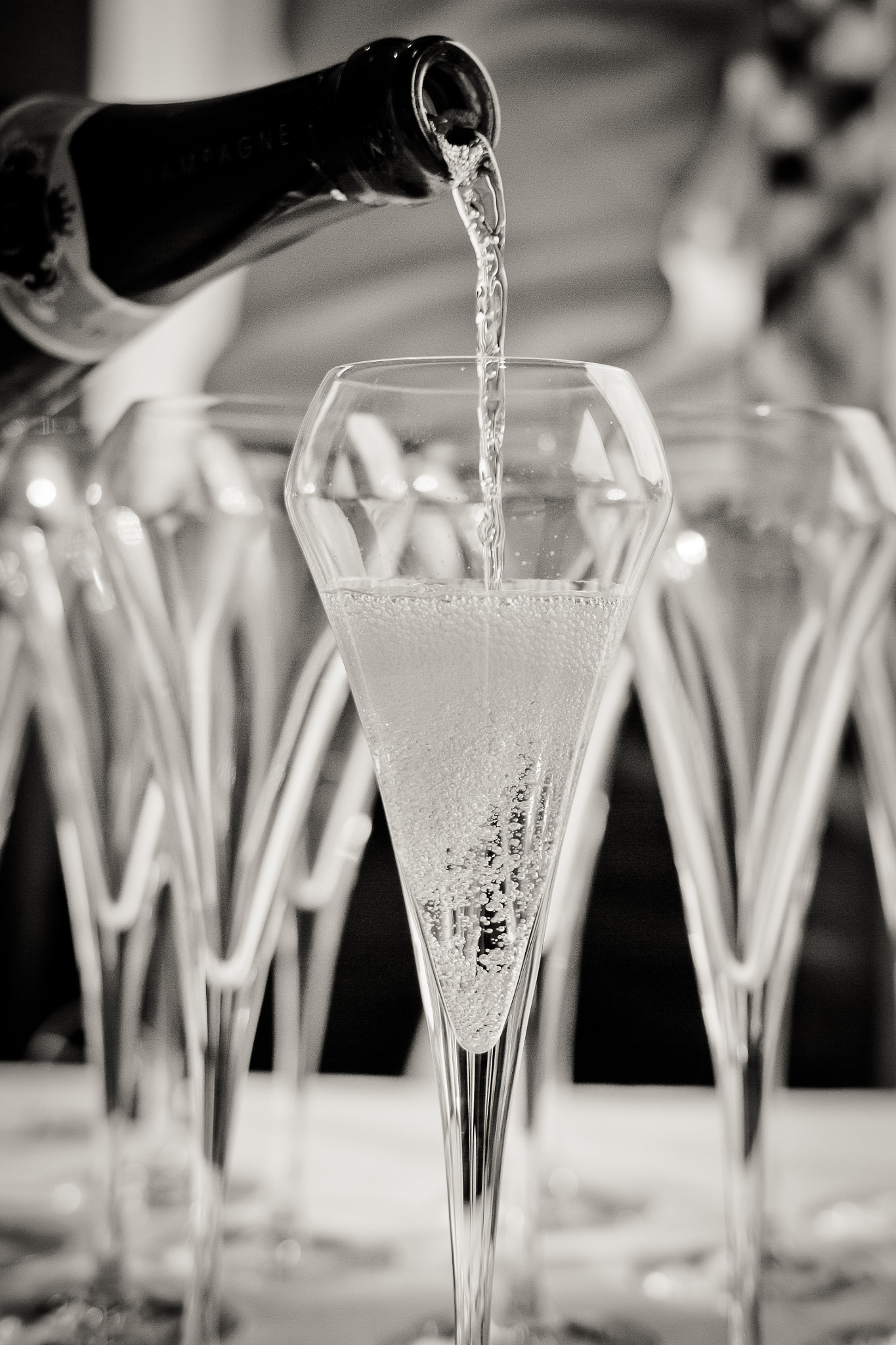 Canon EF 35mm F2 IS USM sample photo. Champagne ! photography