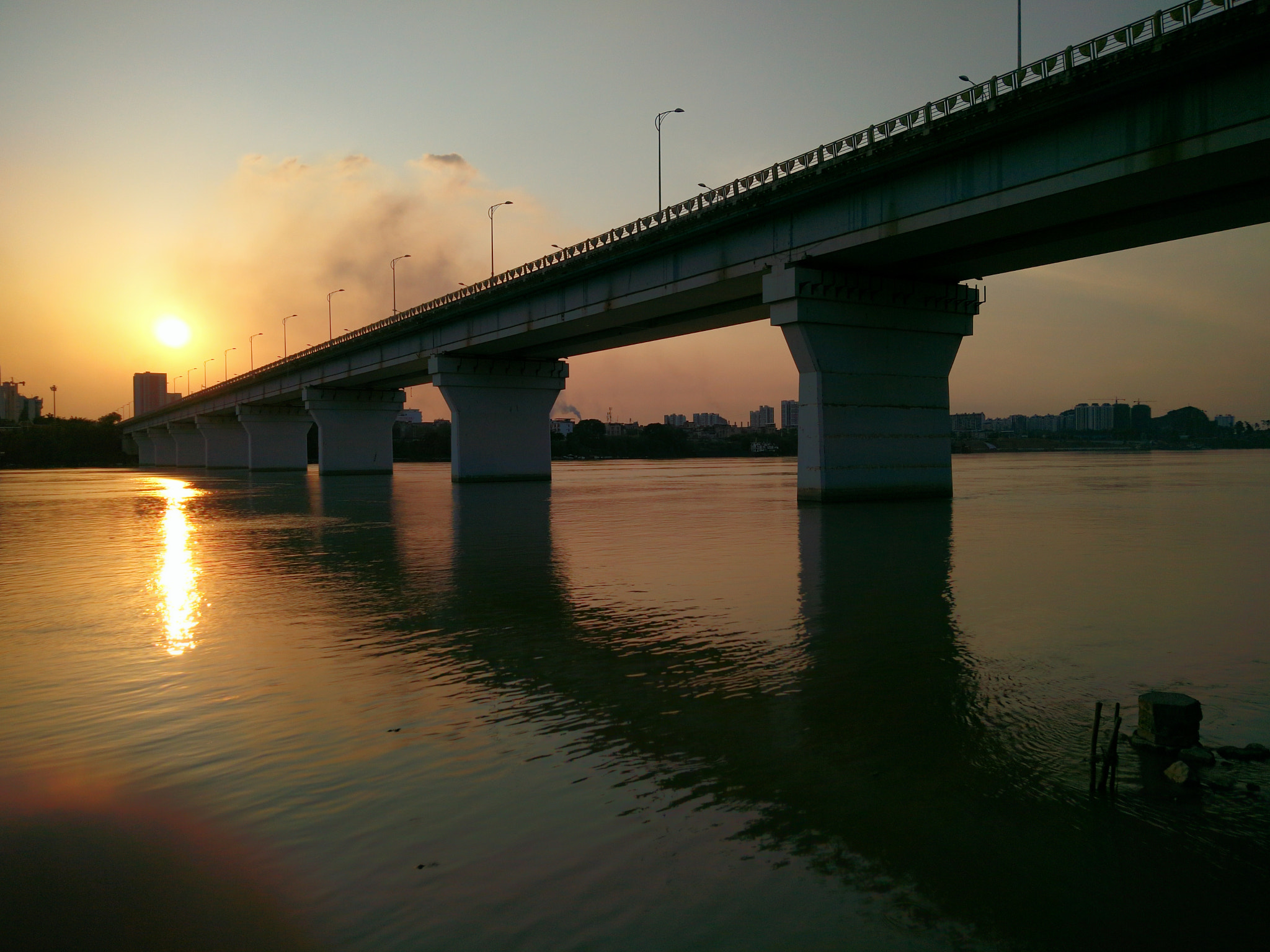 OPPO R7 Plusm sample photo. 28℃ hedong bridge liuzhou china photography