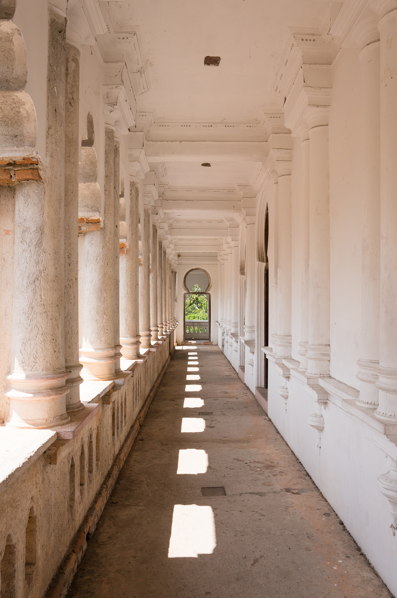 Sony Alpha NEX-5T + Sigma 19mm F2.8 EX DN sample photo. Kellie's castle photography