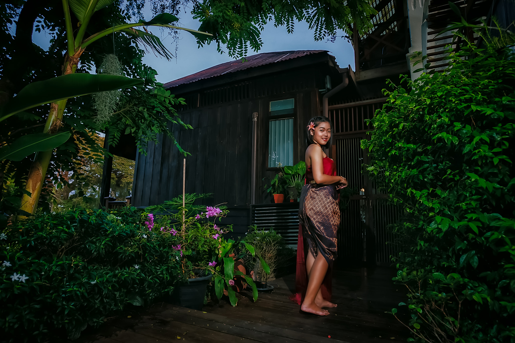 Canon EOS-1D Mark II sample photo. Fashion thai culture stlye photography