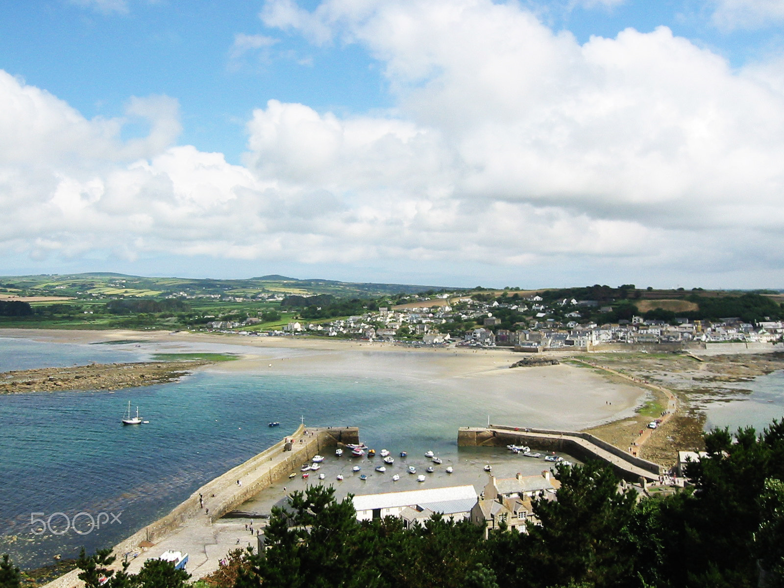 Canon DIGITAL IXUS 300 sample photo. South england marazion st michael mount cornwall photography