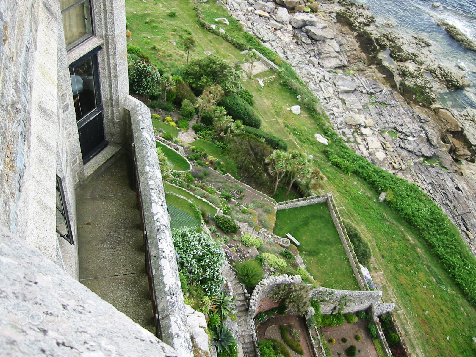 Canon DIGITAL IXUS 300 sample photo. South england : marazion st michael mount cornwall photography