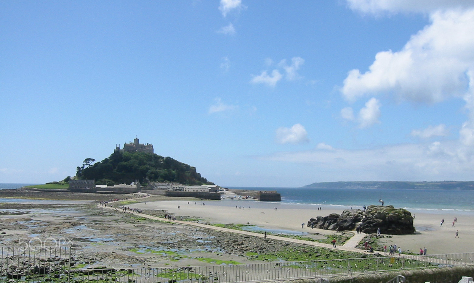 Canon DIGITAL IXUS 300 sample photo. South england : marazion st michael mount cornwall photography