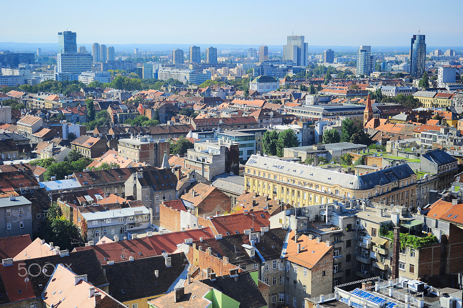 AF Zoom-Nikkor 28-80mm f/3.3-5.6G sample photo. Zagreb skyline photography