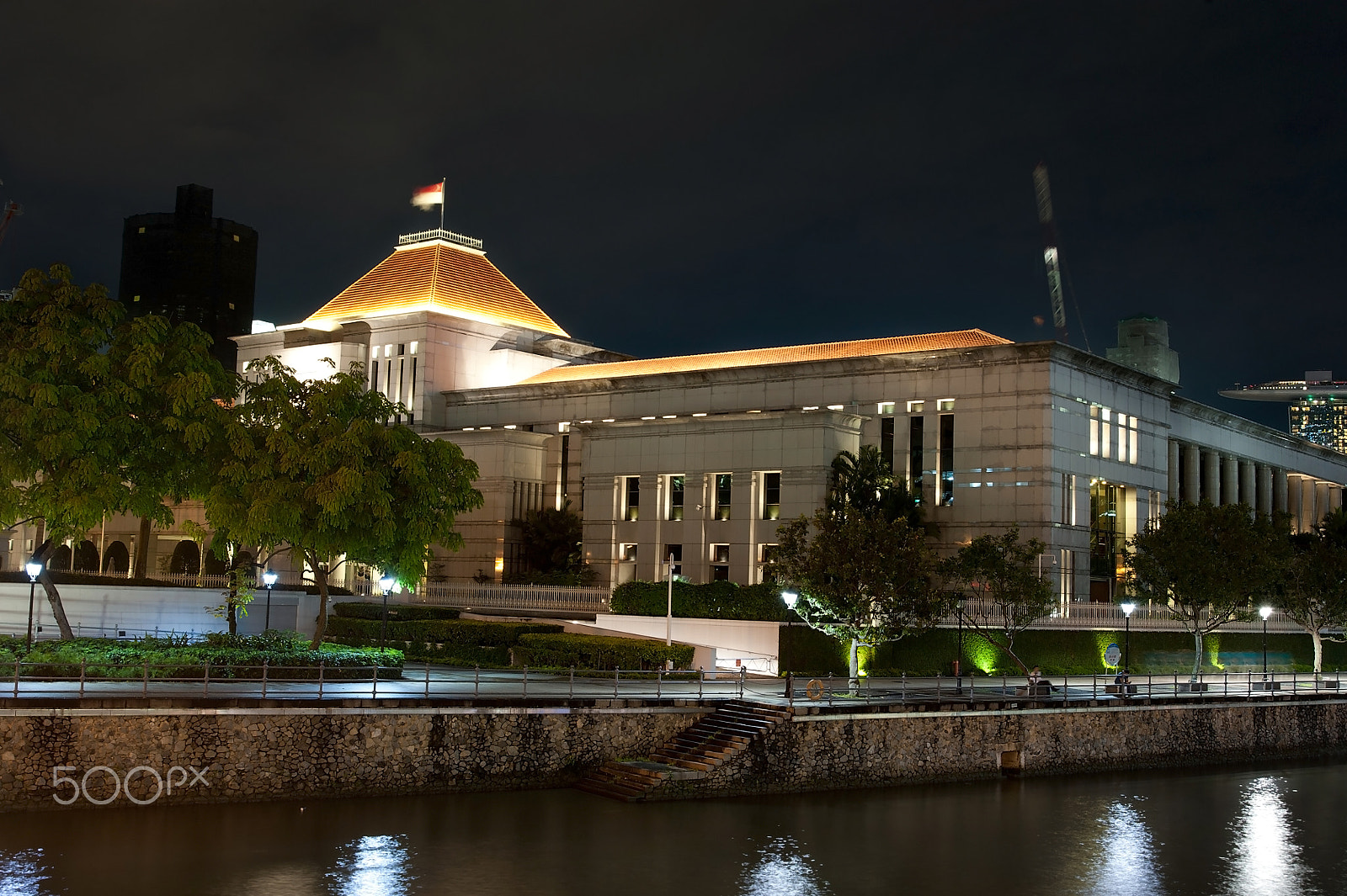 AF Zoom-Nikkor 28-80mm f/3.3-5.6G sample photo. Singapore parliament photography