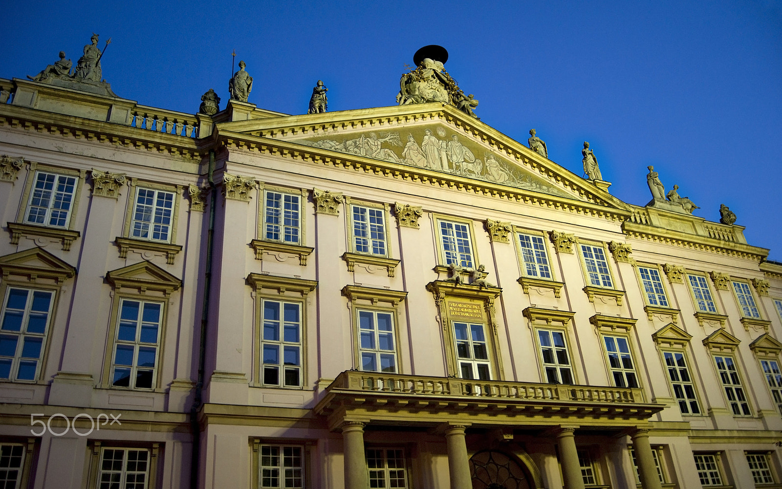 AF Zoom-Nikkor 28-80mm f/3.3-5.6G sample photo. Old building in ljubljana photography