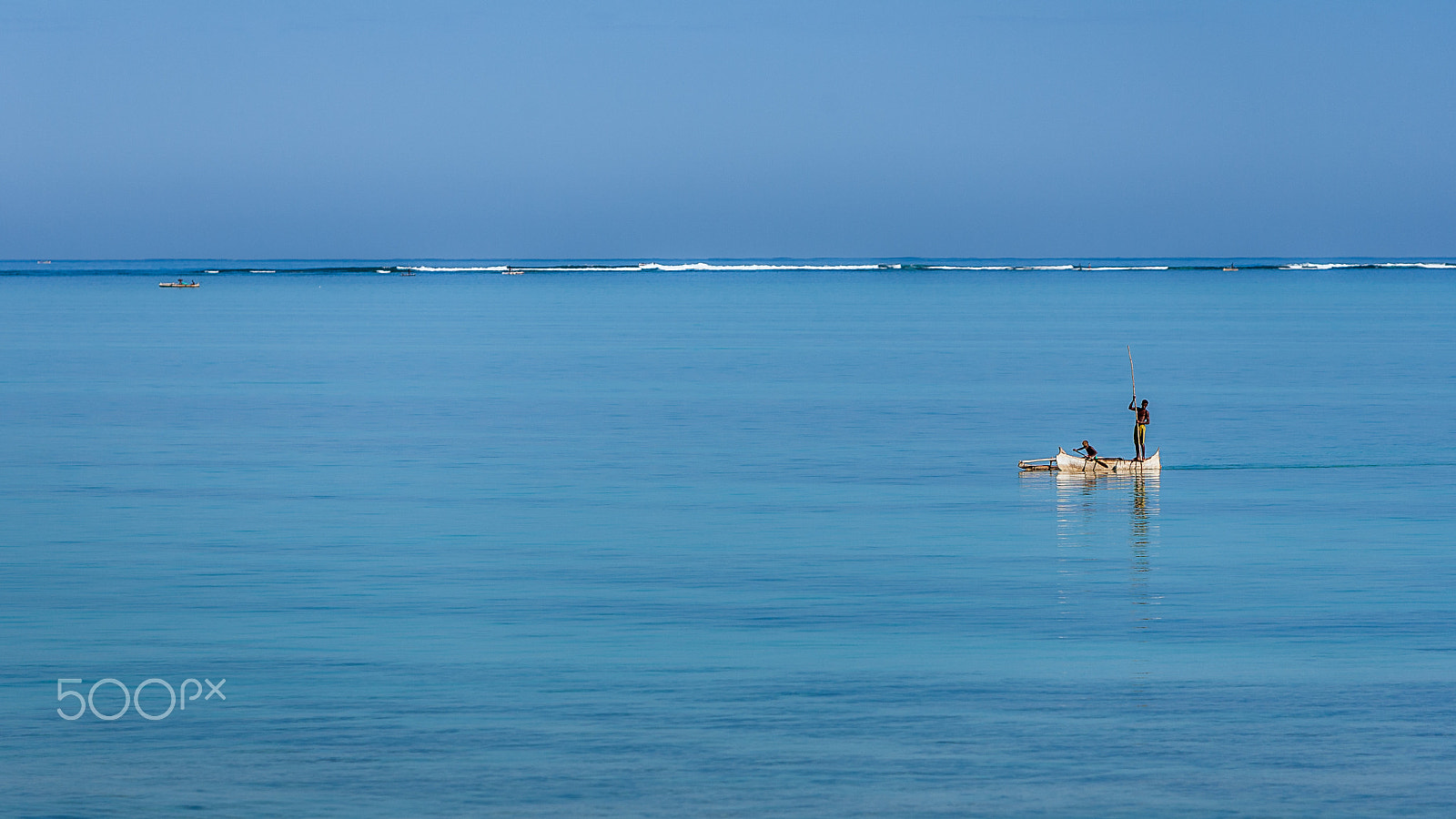 Canon EOS-1D Mark II N sample photo. Fishing scene of malagasy fishermen photography