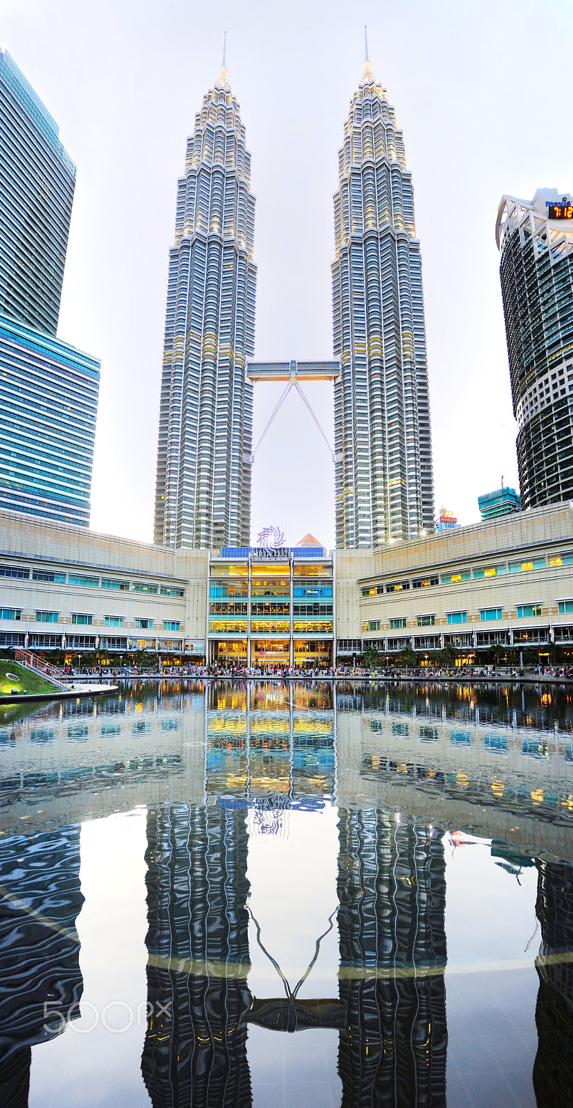 AF Zoom-Nikkor 28-80mm f/3.3-5.6G sample photo. Petronas twin towers  , kuala lumpur photography