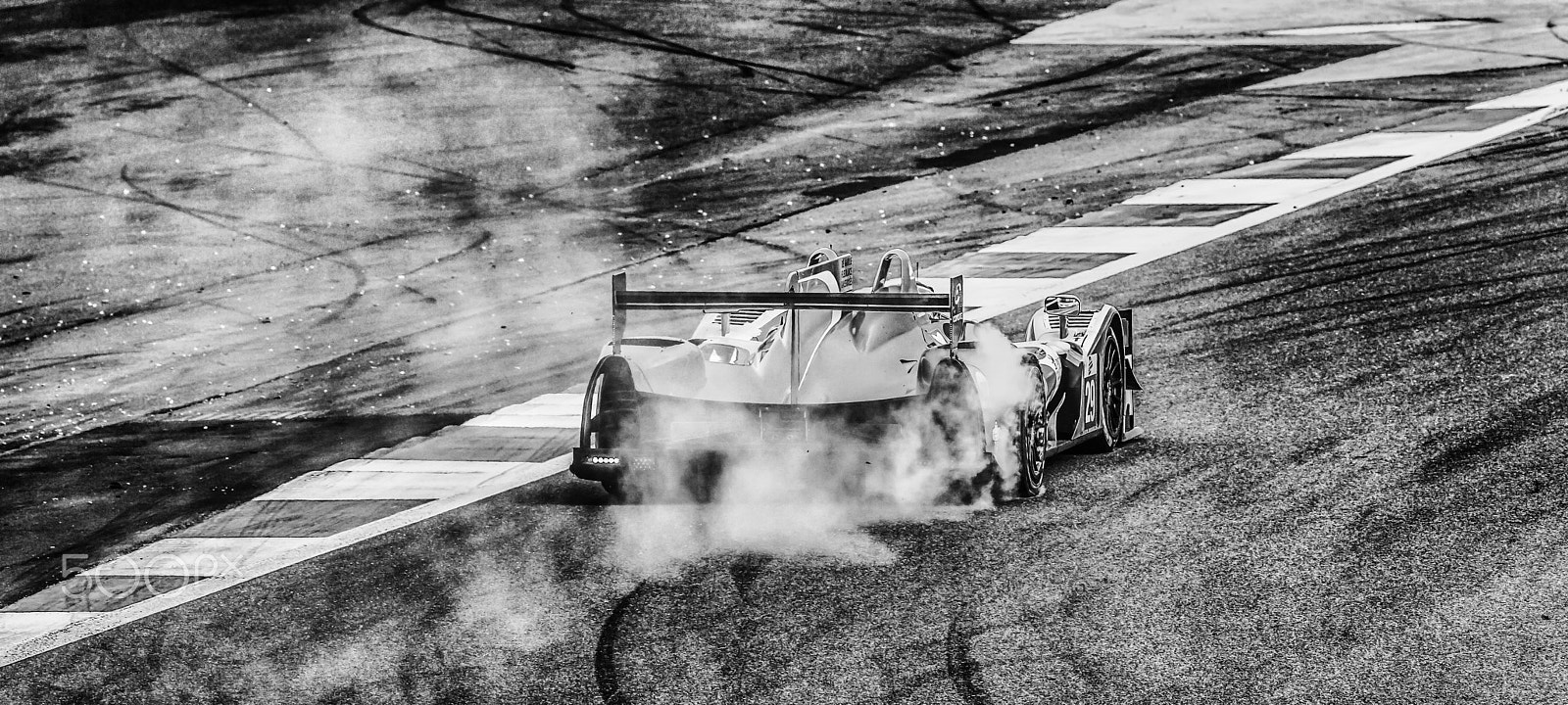 Canon EF 100-400mm F4.5-5.6L IS II USM sample photo. Léo roussel losing his right rear wheel photography