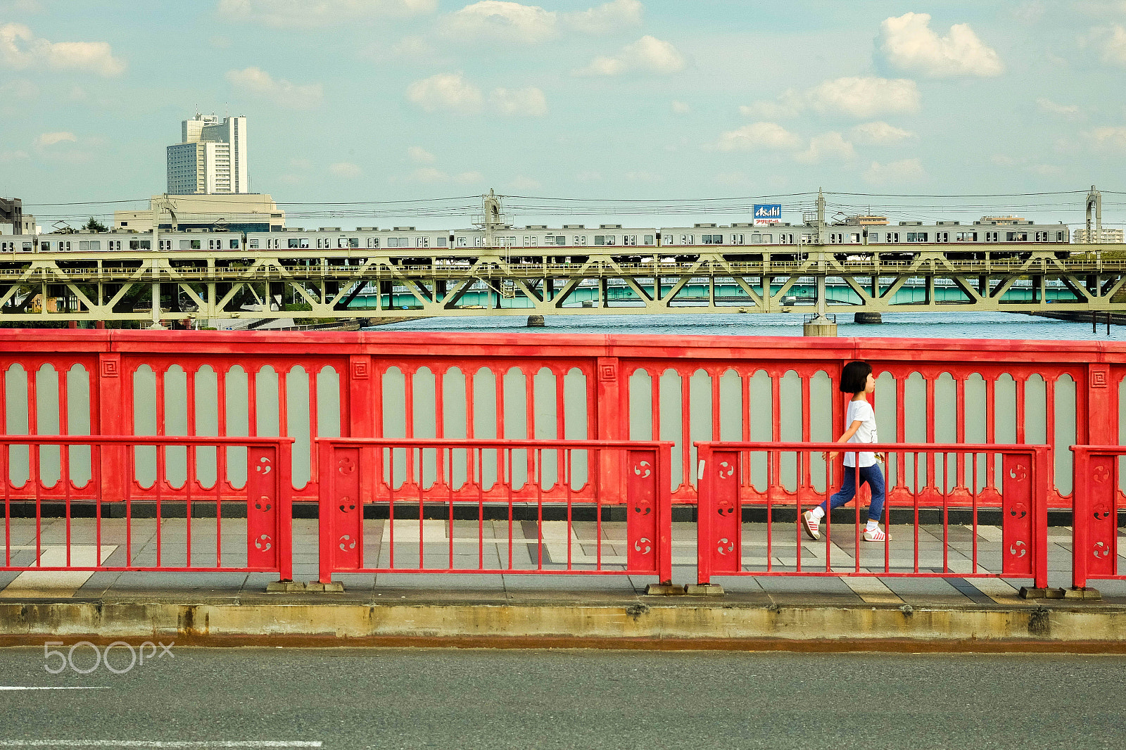 Fujifilm X-M1 + Fujifilm XF 60mm F2.4 R Macro sample photo. Asakusa photography