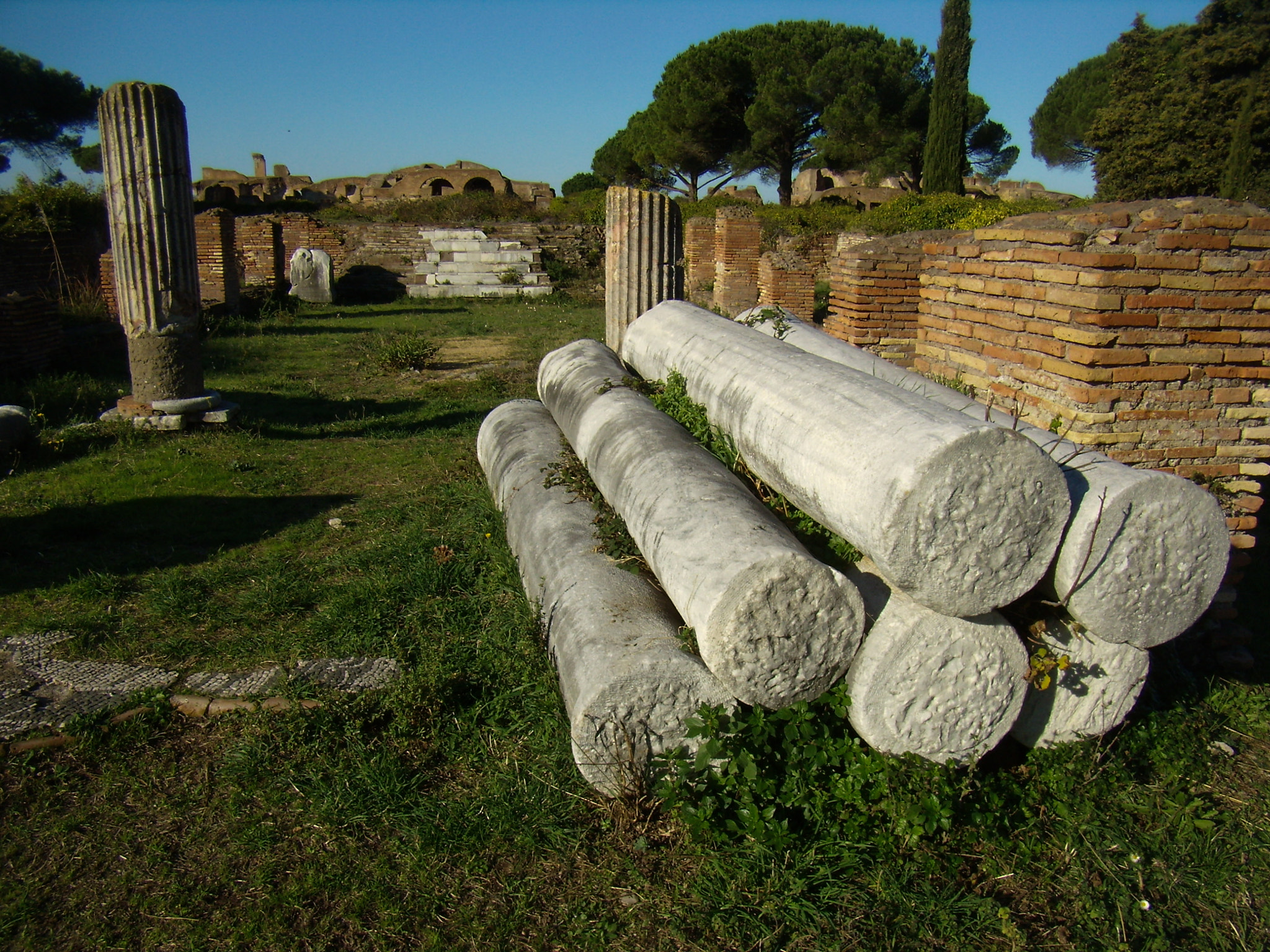 Olympus FE200 sample photo. Rome: ostia antica photography