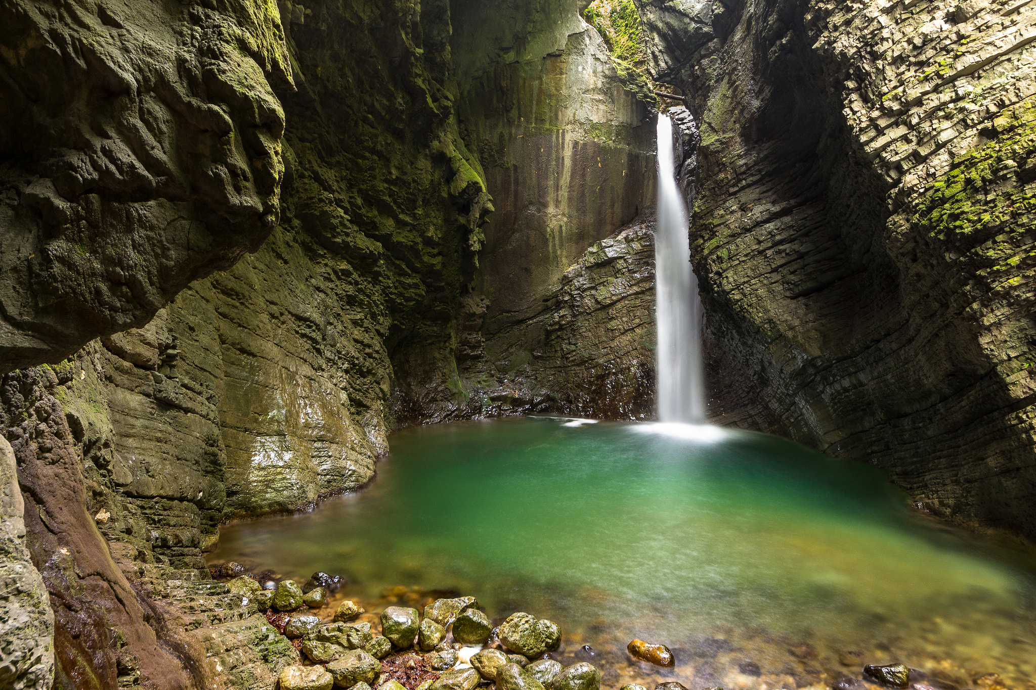 Sigma 8-16mm F4.5-5.6 DC HSM sample photo. Slap kozjak photography