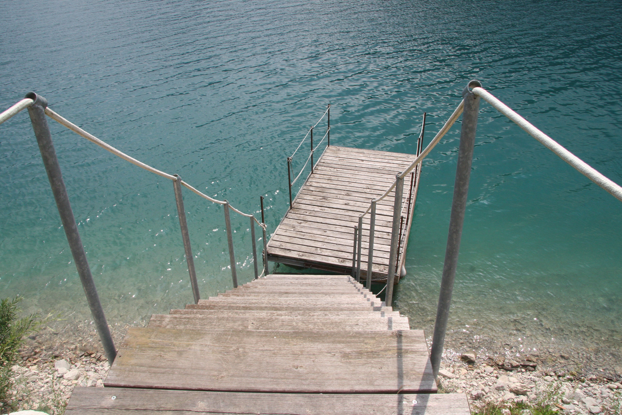 Canon EOS 20D sample photo. Web photography