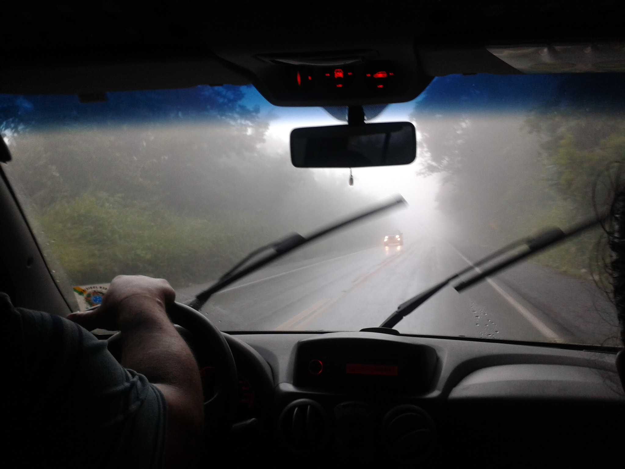 Samsung GT-S7273T sample photo. Fog on the road photography