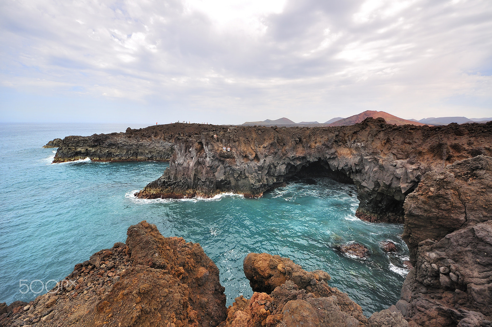 Sigma 8-16mm F4.5-5.6 DC HSM sample photo. Amazing view on wavy sea photography