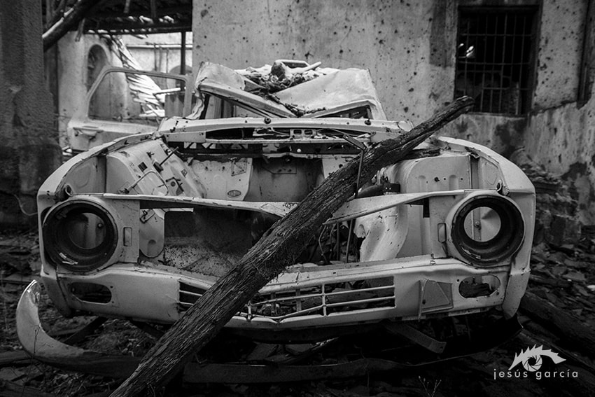 Sigma 17-70mm F2.8-4 DC Macro OS HSM sample photo. Abandono photography