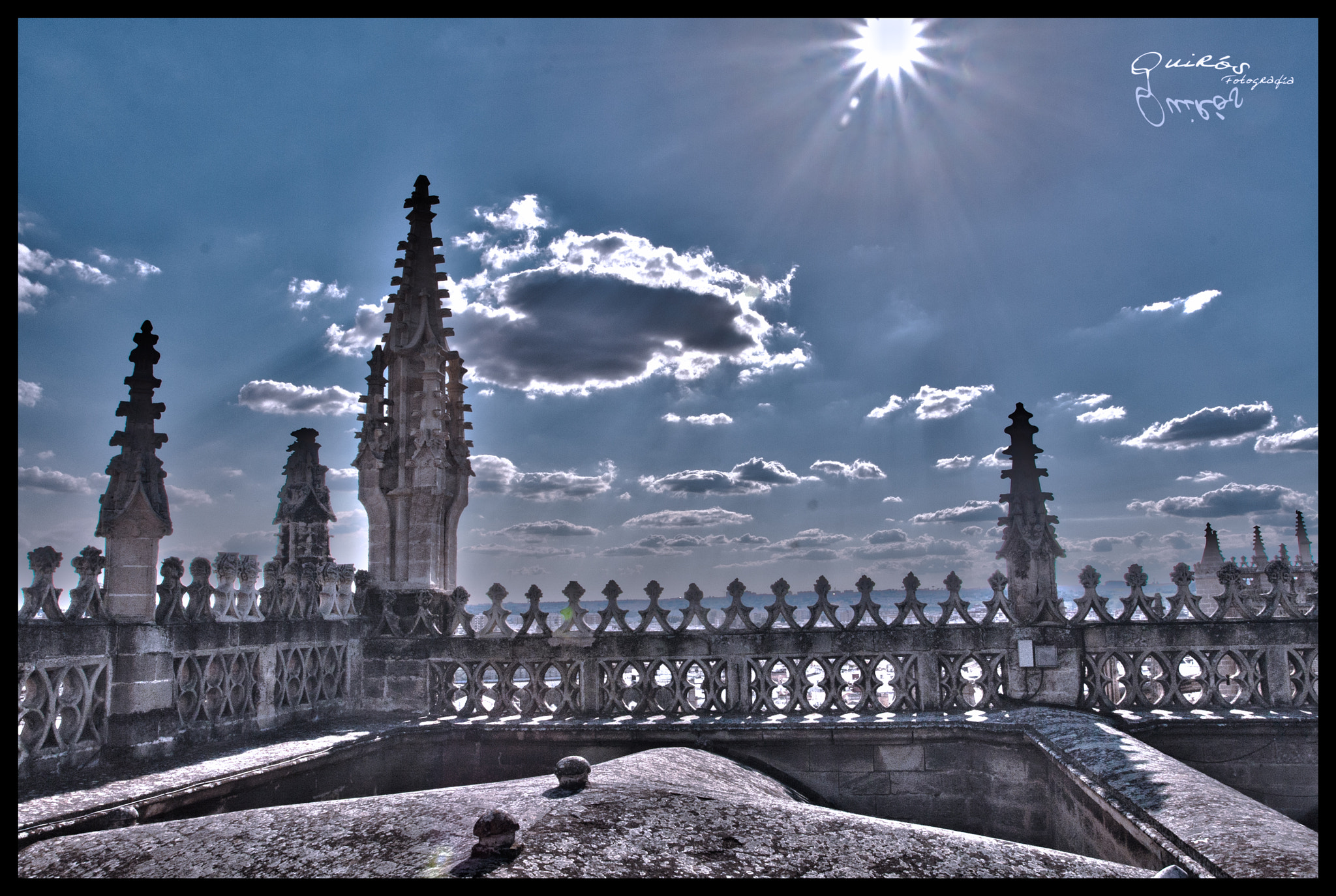 Canon EOS 30D + Canon EF 17-40mm F4L USM sample photo. Horizonte photography