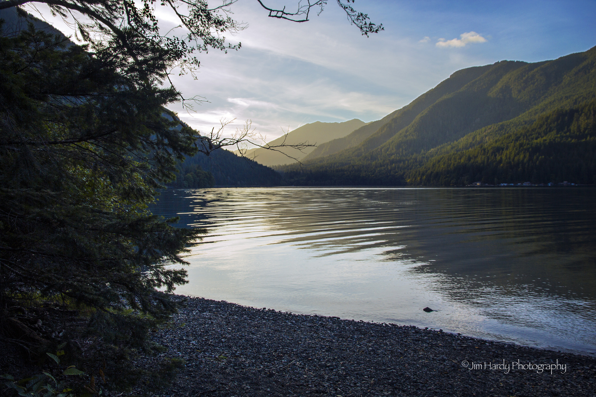 Canon EOS 550D (EOS Rebel T2i / EOS Kiss X4) sample photo. Lake cresent glow photography