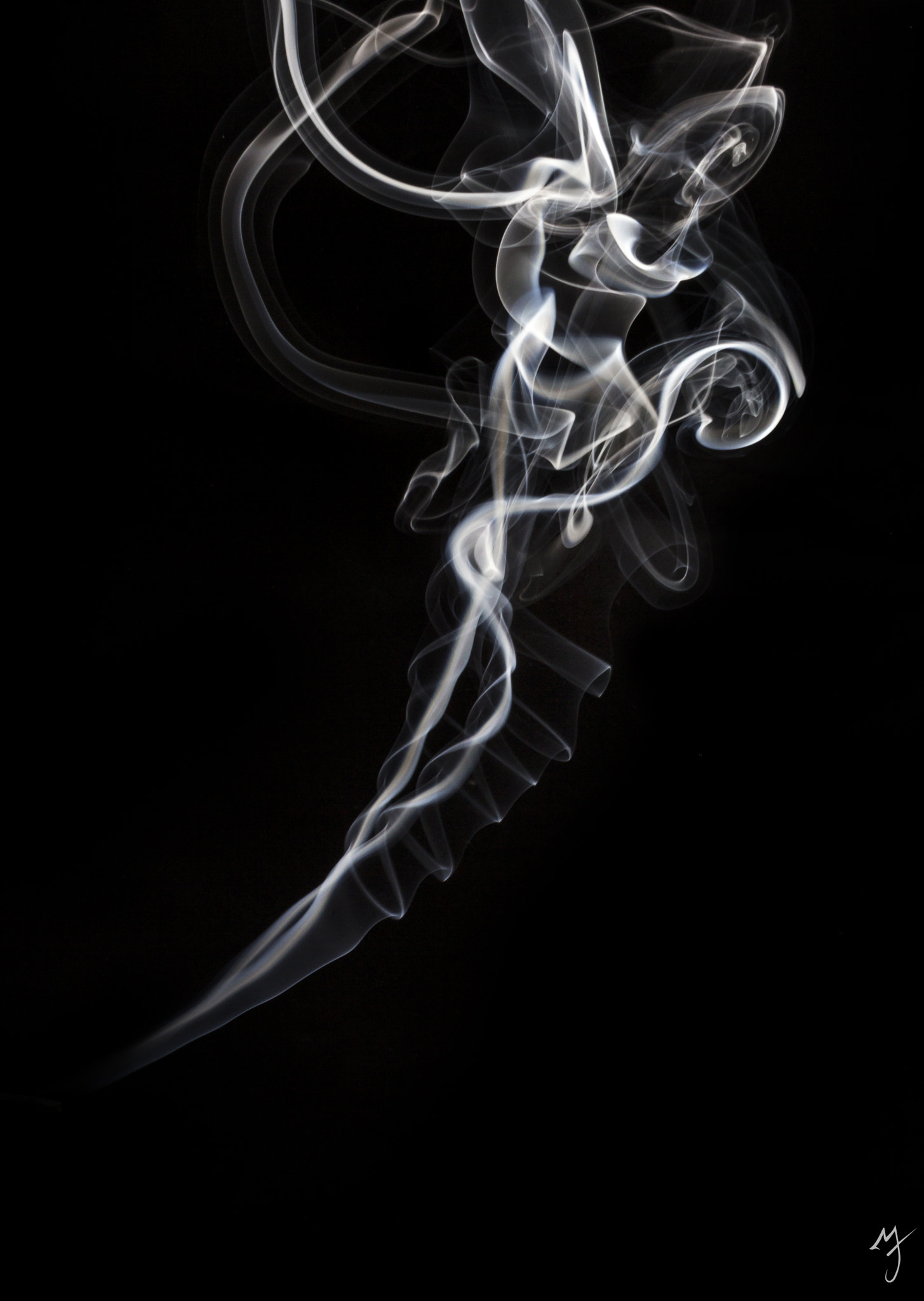 Canon EOS 60D + Canon EF 24mm f/1.4L sample photo. Smoke dagger photography