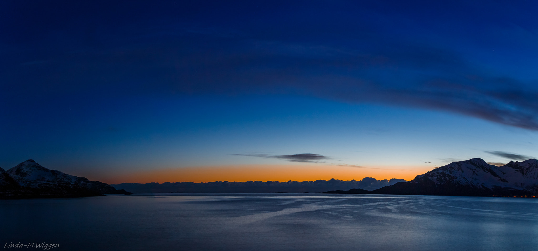 Sigma 17-70mm F2.8-4 DC Macro OS HSM sample photo. Panorama by night photography
