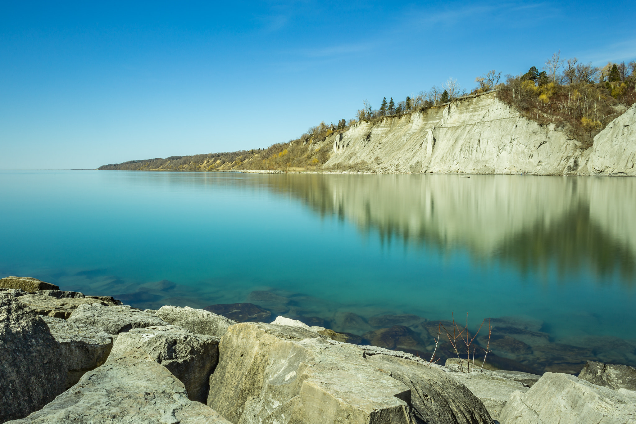 Canon EOS 6D + Canon EF 24mm f/1.4L sample photo. Calm reflections photography