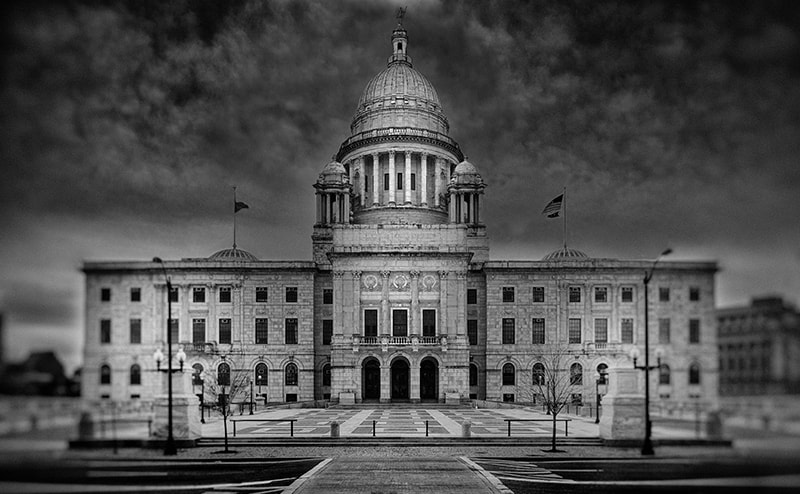 Canon TS-E 24.0mm f/3.5 L II sample photo. Rhode island state house photography