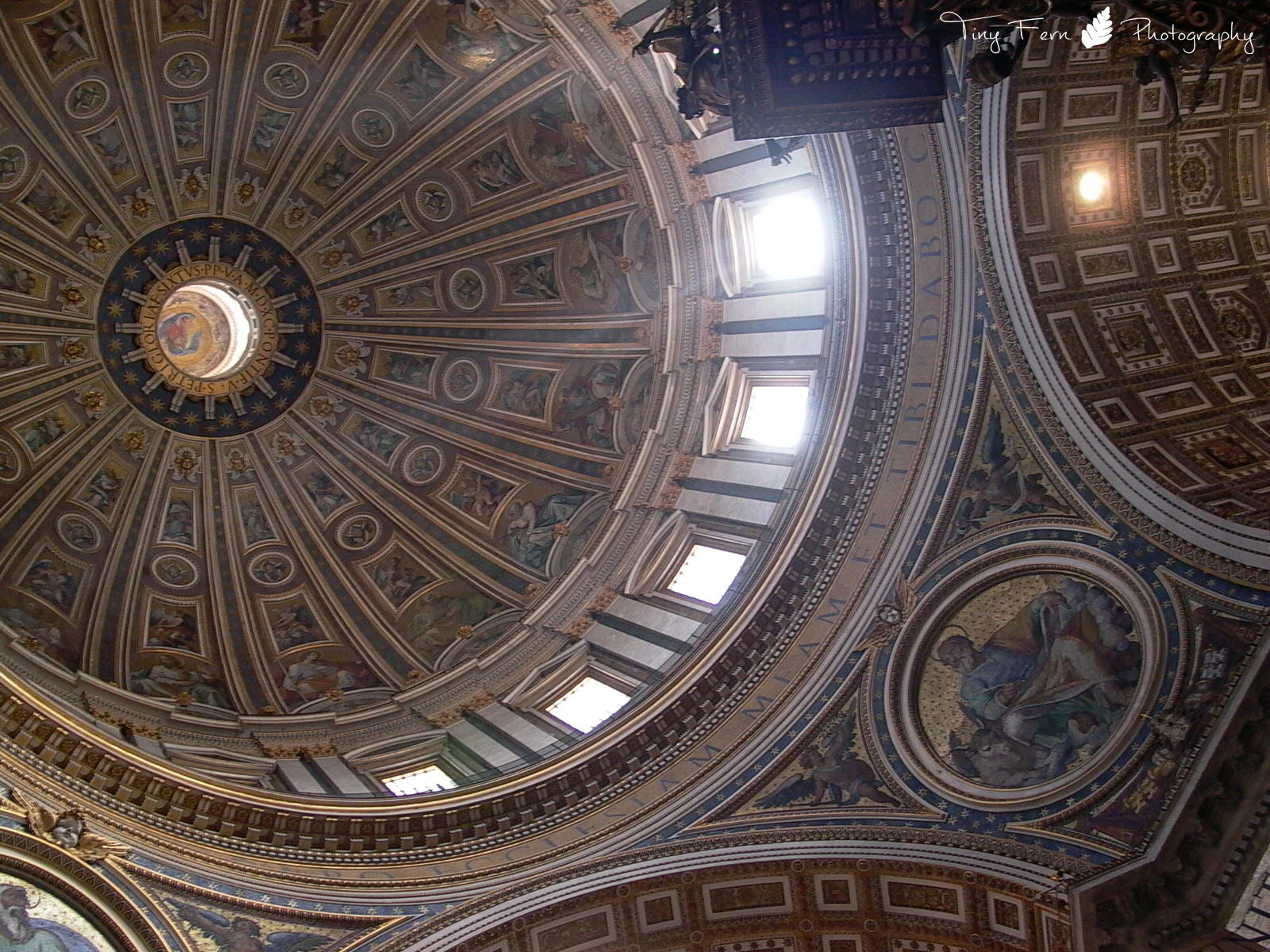 Panasonic DMC-LC40 sample photo. Michelangelo's dome photography