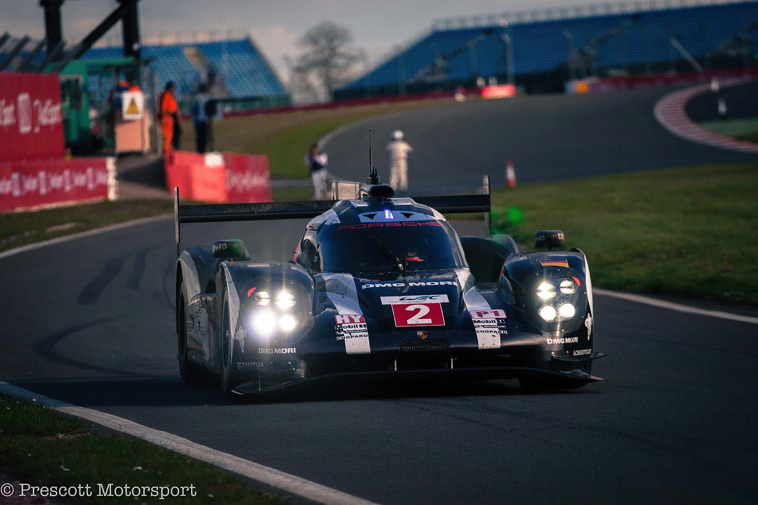 Canon EOS 30D + Canon EF 70-200mm F4L USM sample photo. Number 2 porsche at the 6 hours of silverstone photography