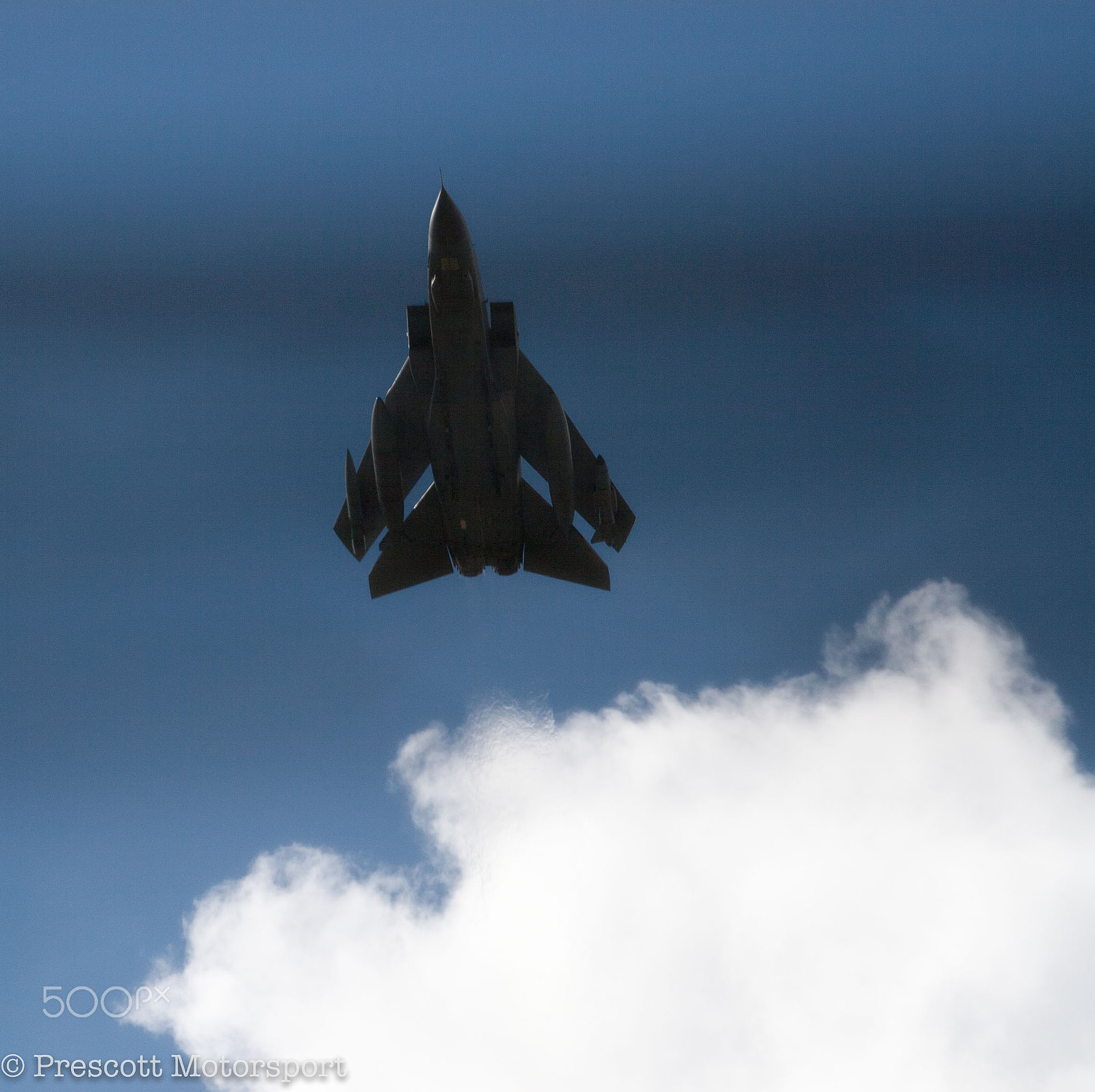 Canon EOS 30D + Canon EF 70-200mm F4L USM sample photo. Jet photography