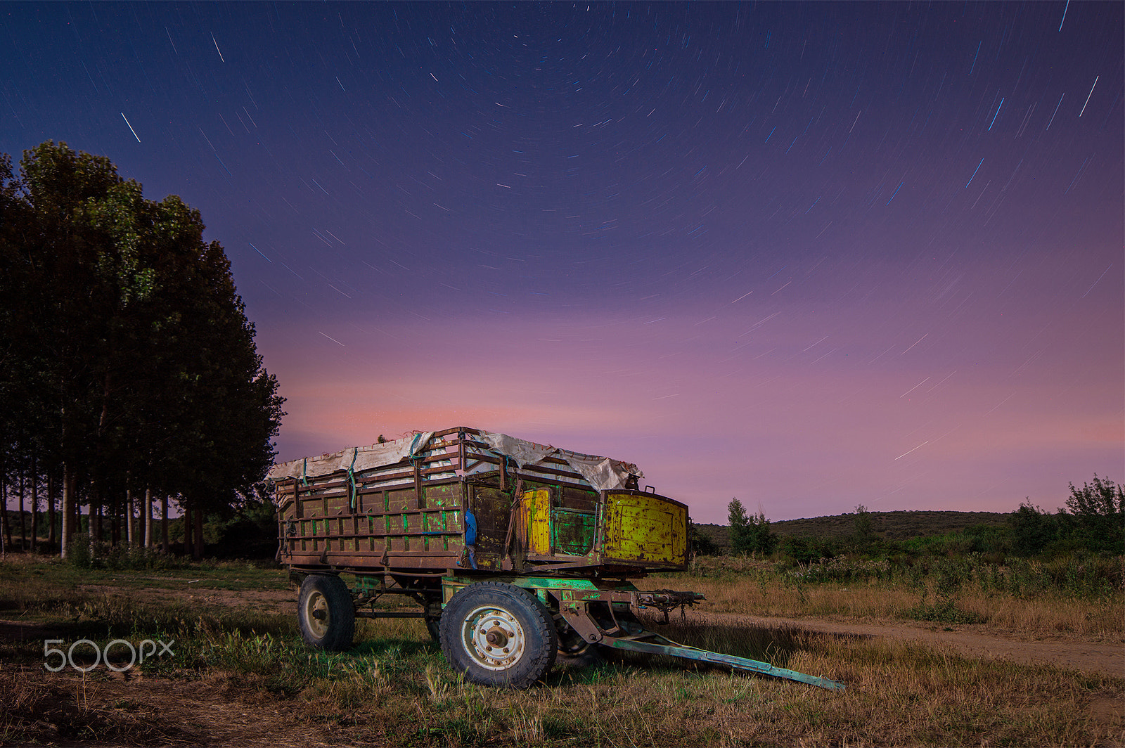 Samyang 14mm F2.8 ED AS IF UMC sample photo. The trailer is ready to harvest photography