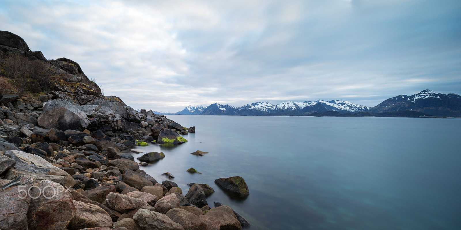 Canon TS-E 24.0mm f/3.5 L II sample photo. Lofoten pano photography