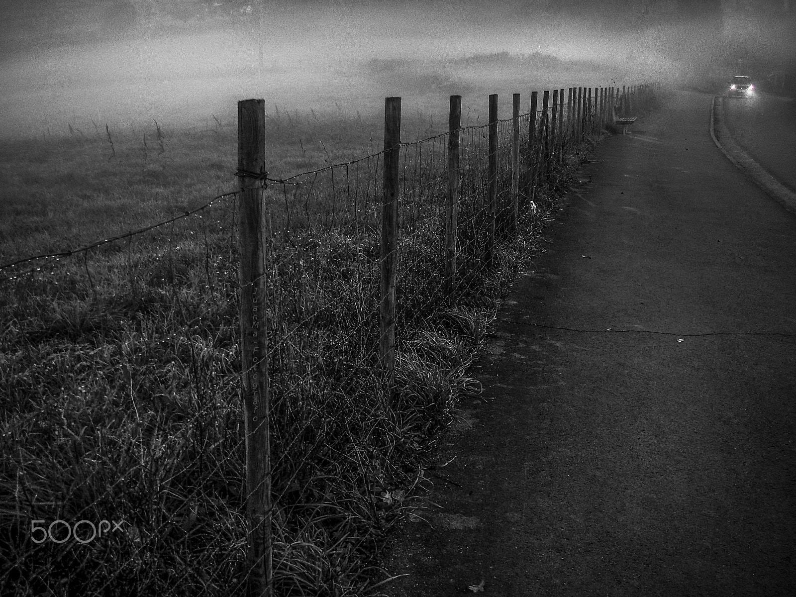 SANYO E60 sample photo. La niebla: photography